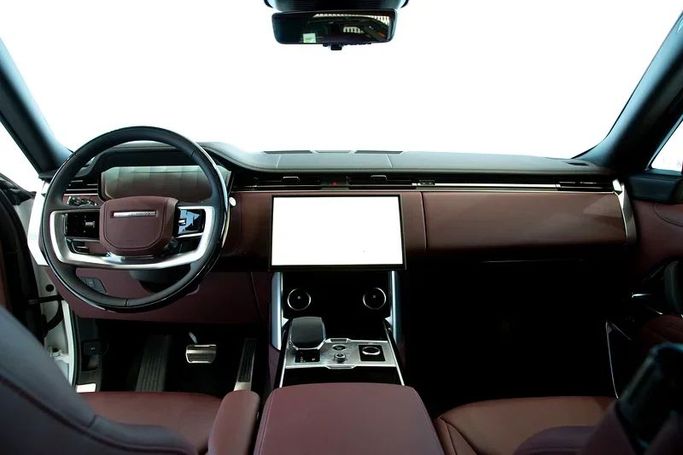 Used Land Rover Range Rover P530 MHEV V, 4.4 l, 2023 in Dubai by Exotic Cars, White color. Other | AUTO.AE