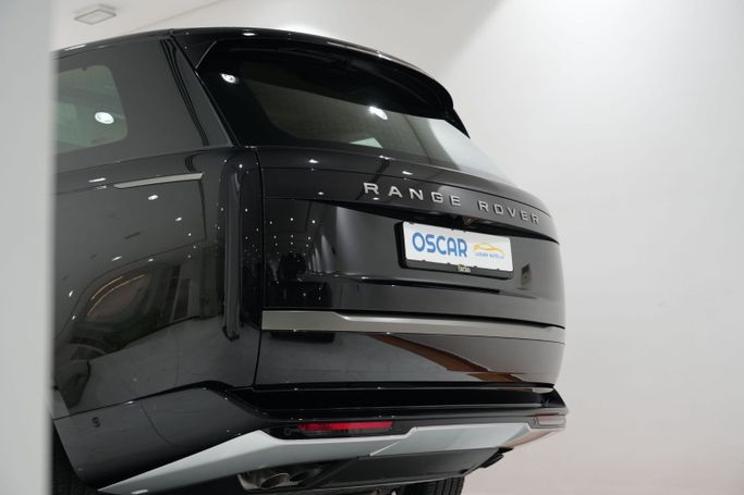 New Land Rover Range Rover P530 MHEV V, 4.4 l, 2024 in Dubai by Oscar Motors, Black color. GCC Specs | AUTO.AE