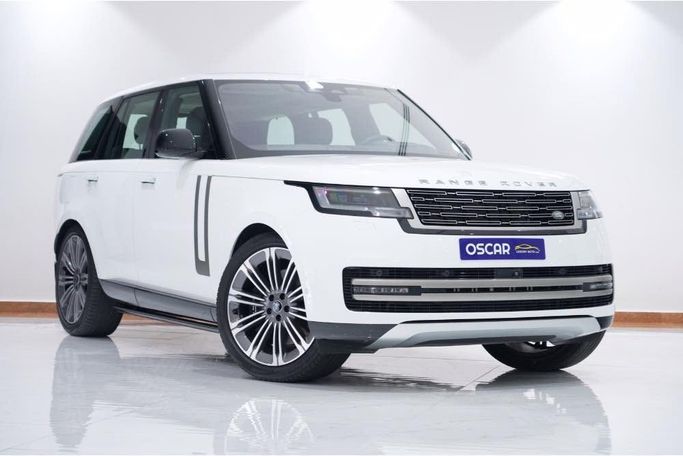 Used Land Rover Range Rover P530 MHEV V, 4.4 l, 2023 in Dubai by Oscar Motors, White color.  | AUTO.AE