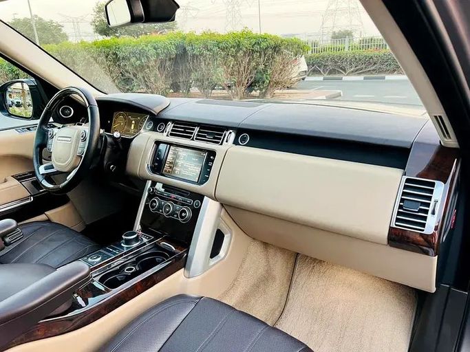 Used Land Rover Range Rover P510 IV, 5.0 l, 2015 in Dubai by First Choice Motors, Grey color. GCC Specs | AUTO.AE