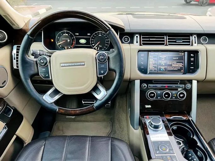 Used Land Rover Range Rover P510 IV, 5.0 l, 2015 in Dubai by First Choice Motors, Grey color. GCC Specs | AUTO.AE