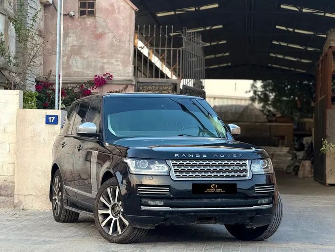 Подержанный Land Rover Range Rover P510 IV, 5.0 л, 2016 в Дубае от Morya Jeswani Cars Черный цвет. GCC | AUTO.AE