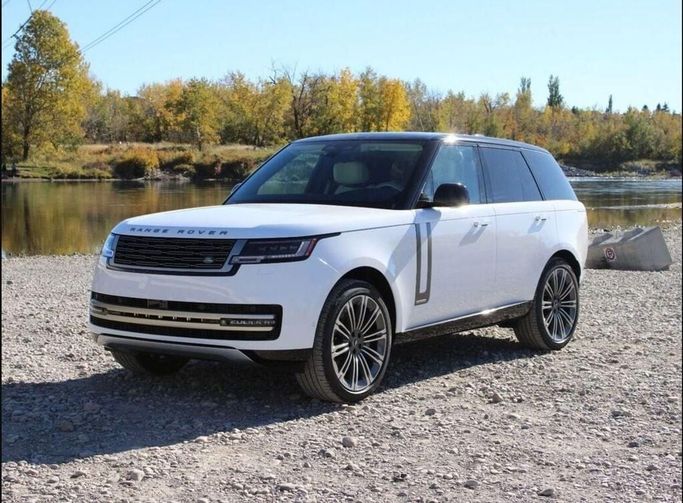 Новый Land Rover Range Rover P530 MHEV V, 4.4 л, 2025 в Дубае от Mercury Global FZCO Белый цвет.  | AUTO.AE