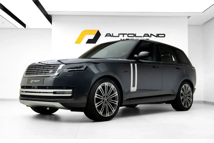 Новый Land Rover Range Rover P530 MHEV V, 4.4 л, 2025 в Дубае от Auto Land Motor Серый цвет. GCC | AUTO.AE