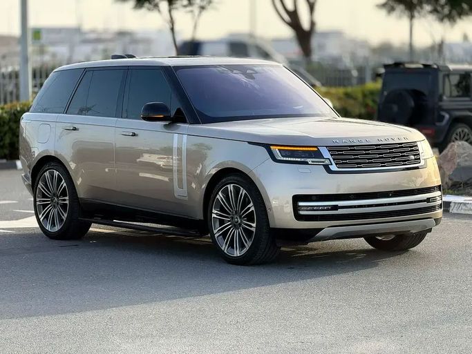 مستعملة Land Rover Range Rover P400 MHEV V, 3.0 l, 2022 في في دبي من Royal Motors، اللون ذهبي. مواصفات الخليج | AUTO.AE | إعلان #250889