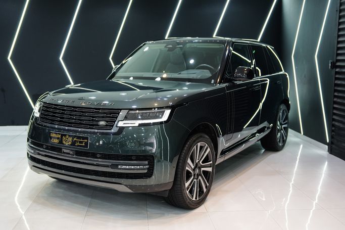 Used Land Rover Range Rover P400 MHEV V (L460), 3.0 l, 2024 in Dubai by Sanam Cars, Green color. GCC Specs | AUTO.AE | Listing #255261