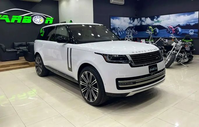 Подержанный Land Rover Range Rover P440e V (L460), 3.0 л, 2023 в Дубае от Carbon Cars Белый цвет. Американская | AUTO.AE | Объявление #259736