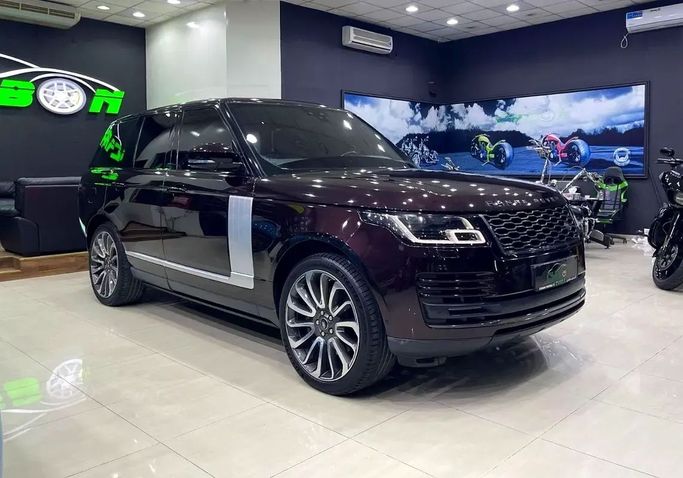 مستعملة Land Rover Range Rover P380 فيس ليفت IV, 3.0 l, 2019 في في دبي من Carbon Cars، اللون خمري. مواصفات الخليج | AUTO.AE | إعلان #259737