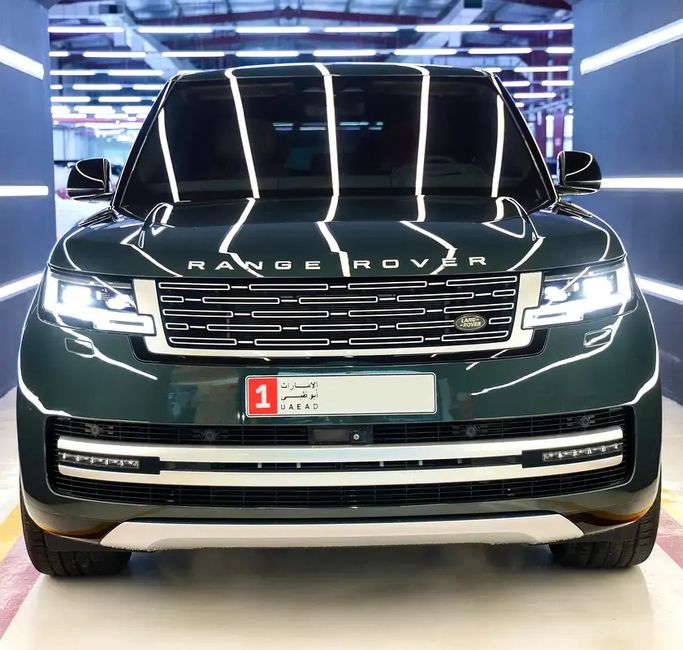 Подержанный Land Rover Range Rover P530 MHEV V (L460), 4.4 л, 2022 в Дубае от GE Motors Зеленый цвет. GCC | AUTO.AE | Объявление #264988