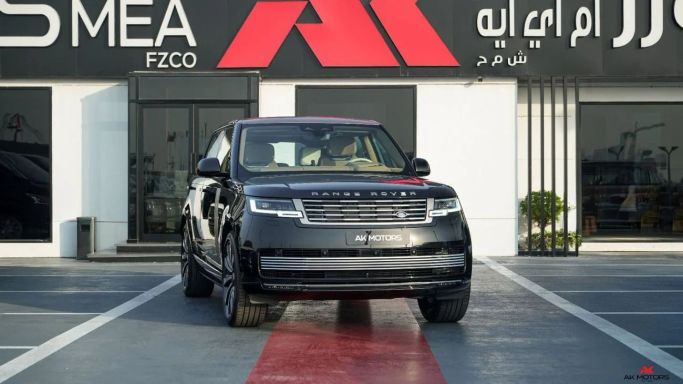 جديدة Land Rover Range Rover P615 MHEV V, 4.4 l, 2026 في في دبي من AK Motors MEA، اللون أسود. مواصفات الخليج | AUTO.AE | إعلان #265542