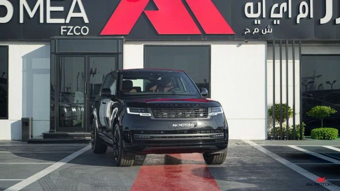 جديدة Land Rover Range Rover P400 MHEV V, 3.0 l, 2026 في في دبي من AK Motors MEA، اللون أسود. مواصفات الخليج | AUTO.AE | إعلان #265565