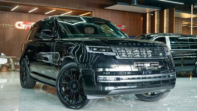جديدة Land Rover Range Rover P530 MHEV V, 4.4 l, 2026 في في الإمارات, دبي من GT MOTORS، اللون أسود. مواصفات الخليج | AUTO.AE | إعلان #273464