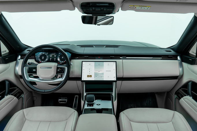 مستعملة Land Rover Range Rover P360 MHEV V، 3.0 لتر، 2025 في الإمارات، دبي من Premium Plus Automotive، اللون أخضر. مواصفات الخليج | AUTO.AE | إعلان #295599 — صورة 13 من 25