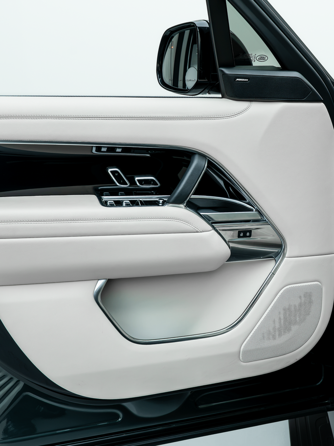 مستعملة Land Rover Range Rover P360 MHEV V، 3.0 لتر، 2025 في الإمارات، دبي من Premium Plus Automotive، اللون أخضر. مواصفات الخليج | AUTO.AE | إعلان #295599 — صورة 20 من 25
