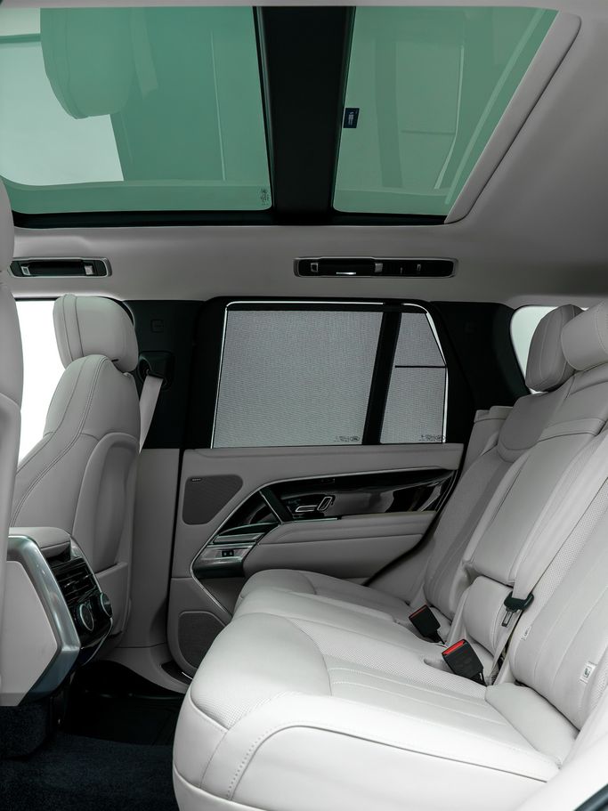 مستعملة Land Rover Range Rover P360 MHEV V، 3.0 لتر، 2025 في الإمارات، دبي من Premium Plus Automotive، اللون أخضر. مواصفات الخليج | AUTO.AE | إعلان #295599 — صورة 25 من 25