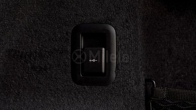 New Land Rover Range Rover Sport P400 MHEV III, 3.0 l, 2025 in Dubai by Milele, Black color. Other | AUTO.AE