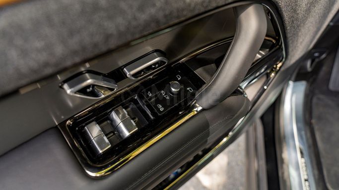 New Land Rover Range Rover Sport P400 MHEV III, 3.0 l, 2025 in Dubai by Milele, Black color. Other | AUTO.AE