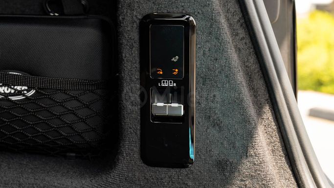 New Land Rover Range Rover Sport P400 MHEV III, 3.0 l, 2025 in Dubai by Milele, Black color. Other | AUTO.AE