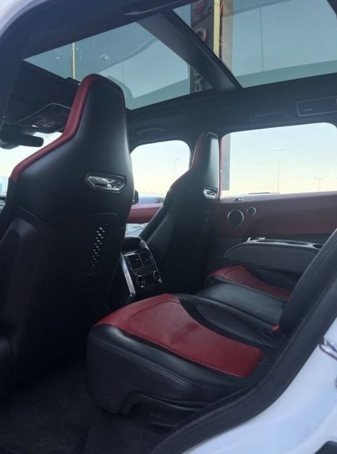 Used Land Rover Range Rover Sport P525 II Facelift, 5.0 l, 2018 in Dubai by Quatro Motors, White color.  | AUTO.AE