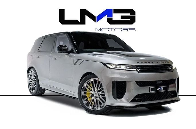 Новый Land Rover Range Rover Sport P635 III, 4.4 л, 2024 в Дубае от LMG Motors Серебристый цвет. GCC | AUTO.AE