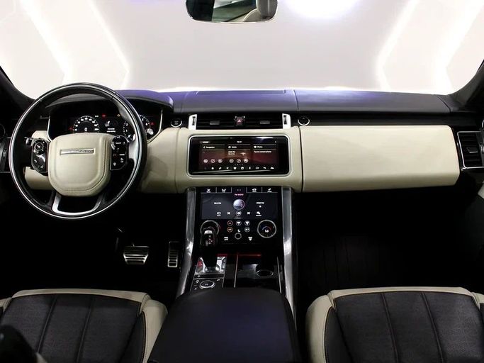 Подержанный Land Rover Range Rover Sport P340 II Рестайлинг, 3.0 л, 2018 в Дубае от Hot Wheel Used Motors Белый цвет. Other | AUTO.AE