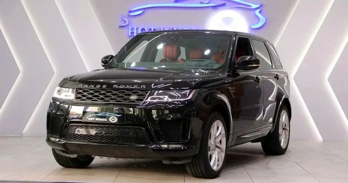 Подержанный Land Rover Range Rover Sport P525 II Рестайлинг, 5.0 л, 2019 в Дубае от Hot Wheel Used Motors Черный цвет. GCC | AUTO.AE