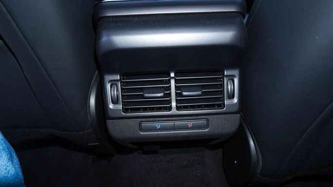 Новый Land Rover Range Rover Sport P530 III, 4.4 л, 2025 в Дубае от Carbon Edition Motors Черный цвет. Other | AUTO.AE