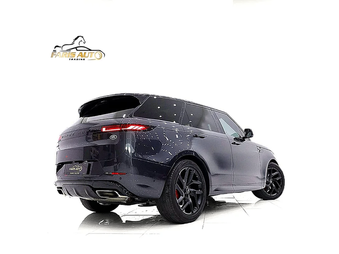 Подержанный Land Rover Range Rover Sport P400 MHEV III, 3.0 л, 2023 в Дубае от Al Faris Motors Серый цвет. Other | AUTO.AE