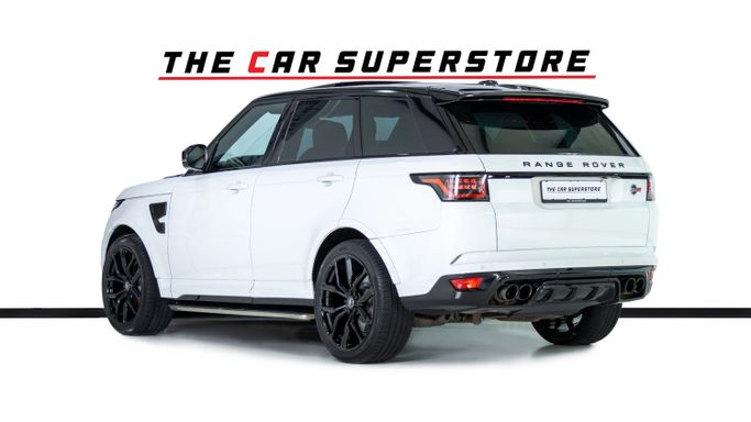 Подержанный Land Rover Range Rover Sport P510e II, 5.0 л, 2014 в Дубае от The Car Superstore Белый цвет. GCC | AUTO.AE