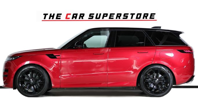 Подержанный Land Rover Range Rover Sport P530 III, 4.4 л, 2023 в Дубае от The Car Superstore Красный цвет. Европейская | AUTO.AE