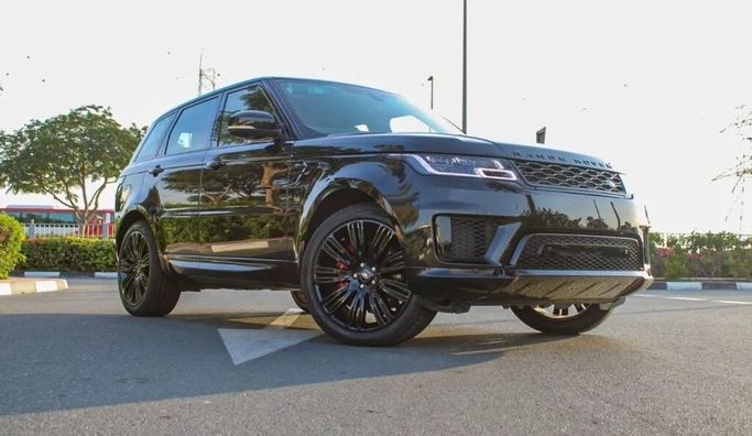 جديدة Land Rover Range Rover Sport P525 شد الوجه الثاني, 5.0 l, 2022 في في دبي من Mizdawy Motors LLC، اللون أسود. مواصفات الخليج | AUTO.AE