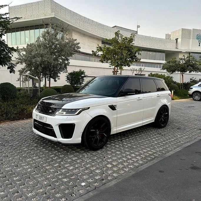 Used Land Rover Range Rover Sport SVR II Facelift, 5.0 l, 2019 in Dubai by VIP Stars, White color. GCC Specs | AUTO.AE