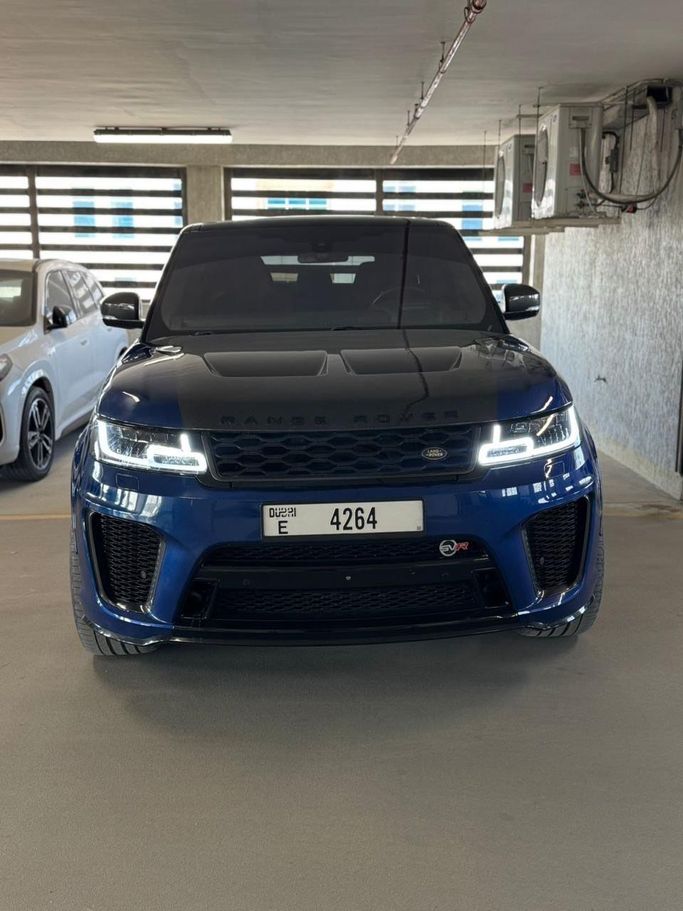 مستعملة Land Rover Range Rover Sport SVR ثانياً, 5.0 l, 2016 في في دبي، اللون أزرق. مواصفات الخليج | AUTO.AE