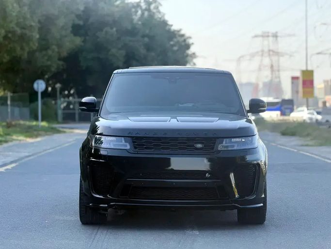 مستعملة Land Rover Range Rover Sport SVR II (L494) Facelift, 5.0 l, 2020 في في دبي من Prestige Motos (SHJ)، اللون أسود. المواصفات الأمريكية | AUTO.AE | إعلان #264769
