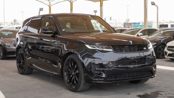 مستعملة Land Rover Range Rover Sport P440e III (L461), 3.0 l, 2023 في في الإمارات, دبي من Ibitisam Motors FZCO، اللون أسود. المواصفات اليابانية | AUTO.AE | إعلان #275833
