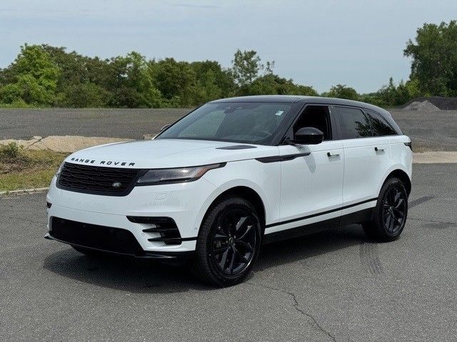 Land Rover Range Rover Velar P250 I Рестайлинг, 2024 внедорожник 5 дв.  класса в Дубае от Uptown Rent A Car LLC белый цвет | AUTO.AE