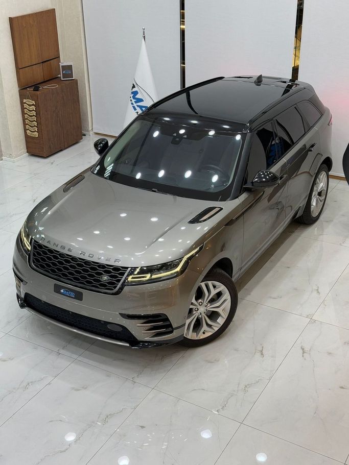 Used Land Rover Range Rover Velar D300 I, 3.0 l, 2019 in Dubai by 4 Matic Motors, Silver color. GCC Specs | AUTO.AE