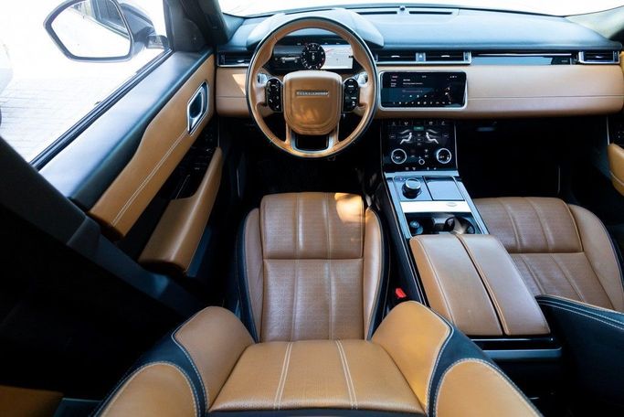 Used Land Rover Range Rover Velar P380 I, 3.0 l, 2018 in Dubai by Linda Cars, White color. GCC Specs | AUTO.AE