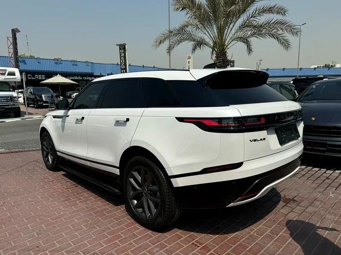 Подержанный Land Rover Range Rover Velar P250 I Рестайлинг, 2.0 л, 2024 в Дубае от Nice Cars Motos Белый цвет. Other | AUTO.AE