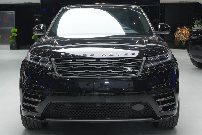 Новый Land Rover Range Rover Velar P400 I Рестайлинг, 3.0 л, 2024 в Дубае от Carbon Edition Motors Черный цвет. Other | AUTO.AE