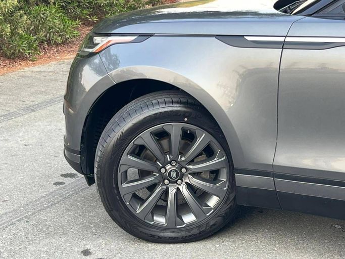 New Land Rover Range Rover Velar P380 I, 3.0 l, 2018 in Dubai by Prestige motors, Grey color. GCC Specs | AUTO.AE
