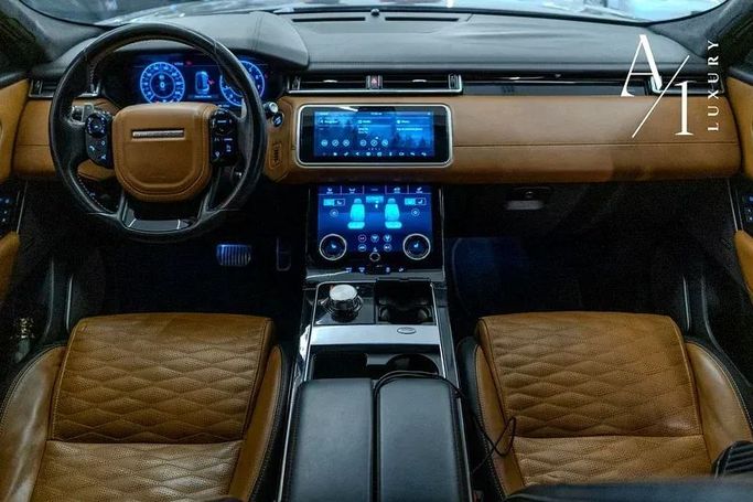 Подержанный Land Rover Range Rover Velar P550 I, 5.0 л, 2020 в Дубае от A1 Luxury Motors Черный цвет. Европейская | AUTO.AE