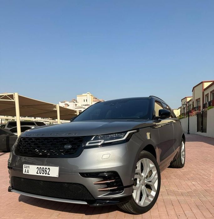 مستعملة Land Rover Range Rover Velar P300 I, 2.0 l, 2020 في في دبي، اللون فضي. مواصفات الخليج | AUTO.AE