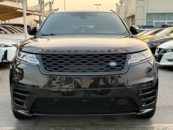 Подержанный Land Rover Range Rover Velar P300 I, 2.0 л, 2020 в Дубае от Al Qemah Used Cars Черный цвет. GCC | AUTO.AE