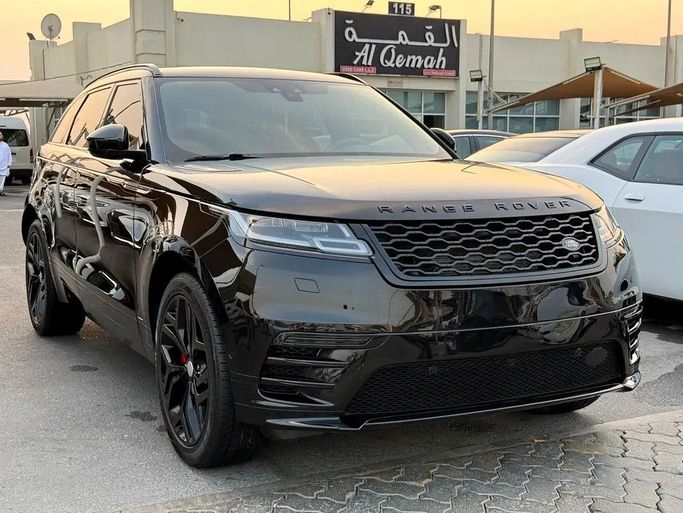 Подержанный Land Rover Range Rover Velar P300 I, 2.0 л, 2020 в Дубае от Al Qemah Used Cars Черный цвет. GCC | AUTO.AE