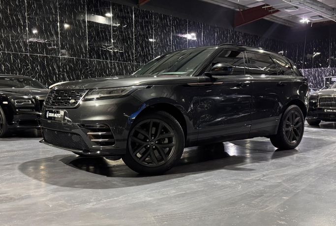 Подержанный Land Rover Range Rover Velar P250 I Рестайлинг, 2.0 л, 2024 в Дубае от Zeus Motors Серый цвет. GCC | AUTO.AE