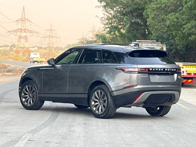 Used Land Rover Range Rover Velar P250 I, 2.0 l, 2018 in Dubai by Prestige Motos (SHJ), Grey color. American Specs | AUTO.AE