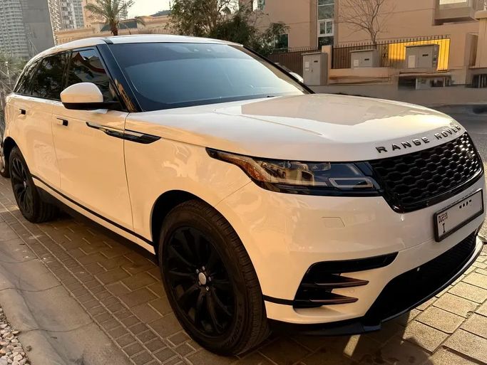 Подержанный Land Rover Range Rover Velar P250 I, 2.0 л, 2019 в Дубае от BM Motors  Белый цвет. Американская | AUTO.AE