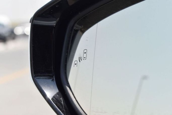 Новый Lexus ES 350 VII Рестайлинг, 3.5 л, 2024 в Дубае от Mohamed Hakim Motors Белый цвет. GCC | AUTO.AE