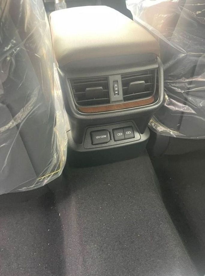 Новый Lexus ES 350 VII Рестайлинг, 3.5 л, 2024 в Дубае от Mohamed Hakim Motors Черный цвет. GCC | AUTO.AE